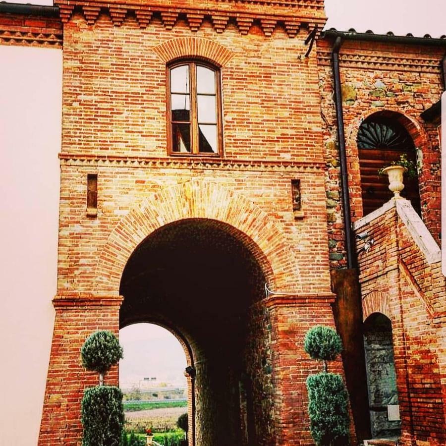 B&B Castello La Pia Dama Residence Guazzino Buitenkant foto