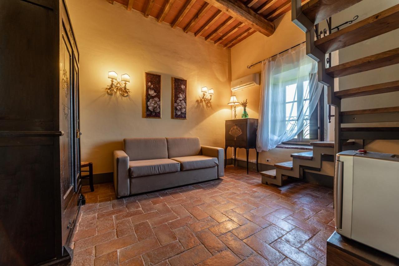 B&B Castello La Pia Dama Residence Guazzino Buitenkant foto
